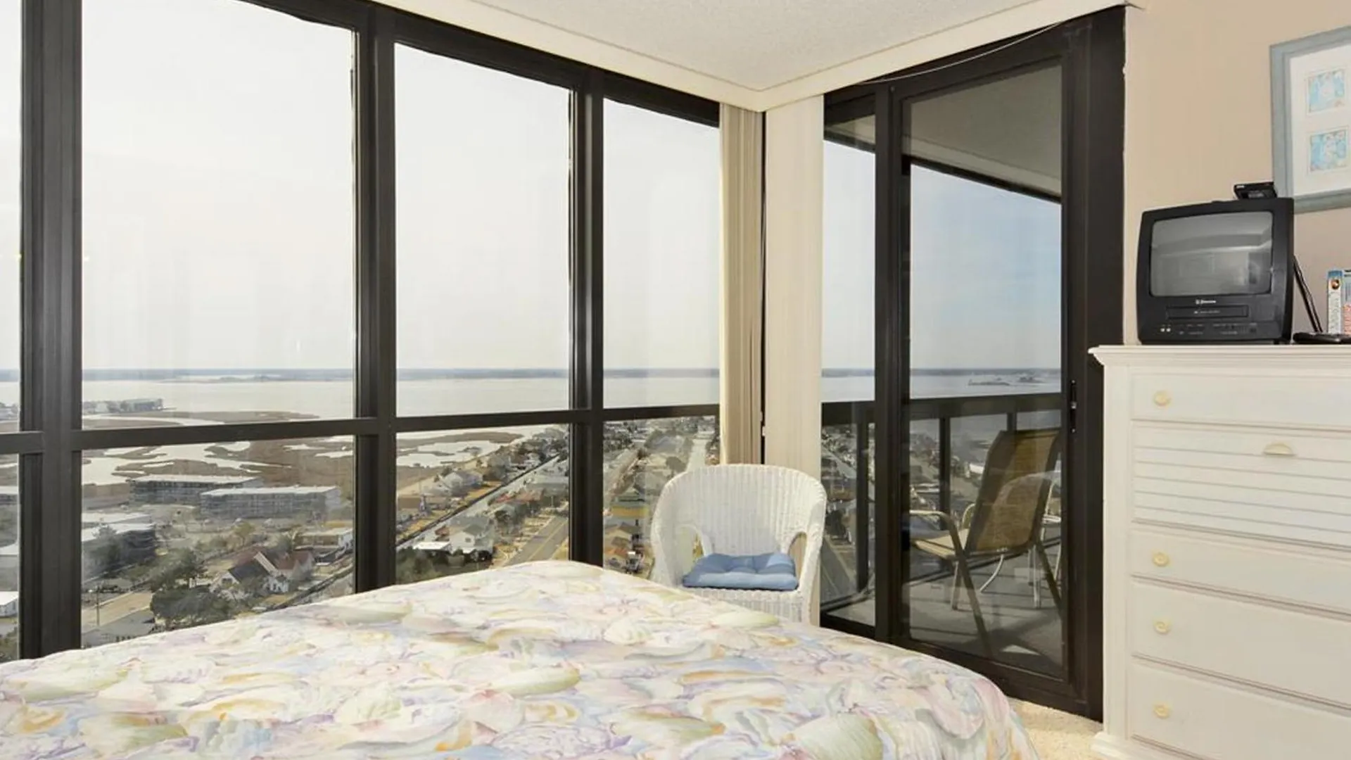 Golden Sands 1906 Ocean City 0*,  United States